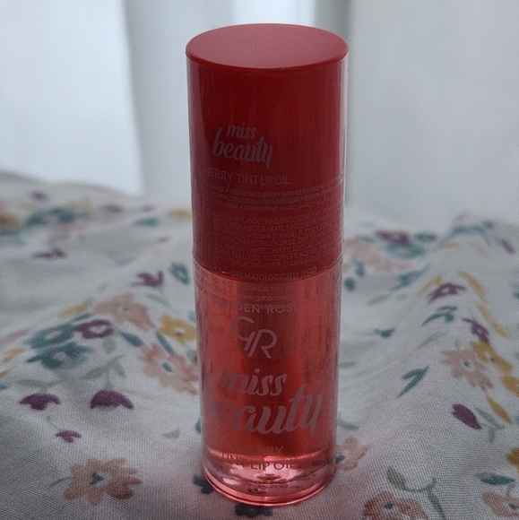 pH activated vegan cherry lip tint oil - Picture 3 of 4